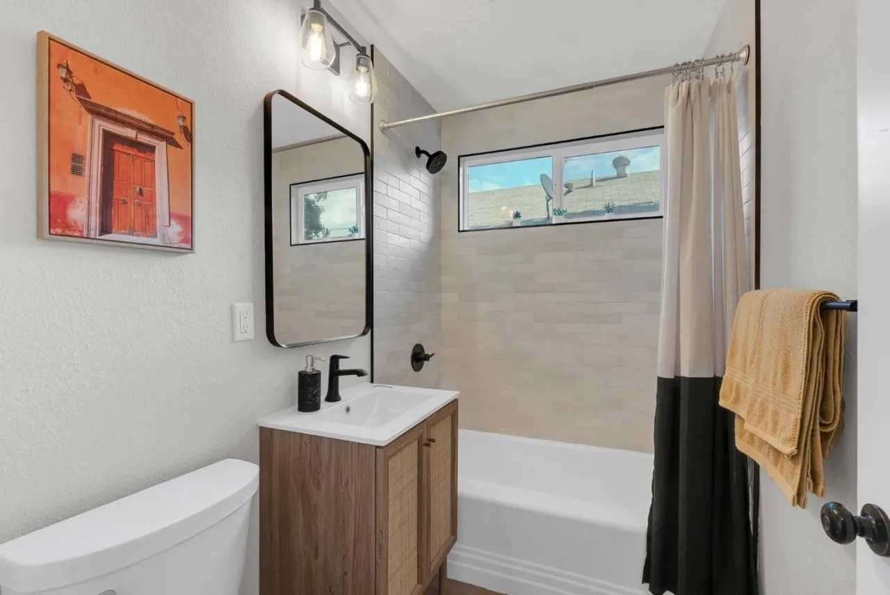 After: Bathroom — The Calico House, San Jose CA