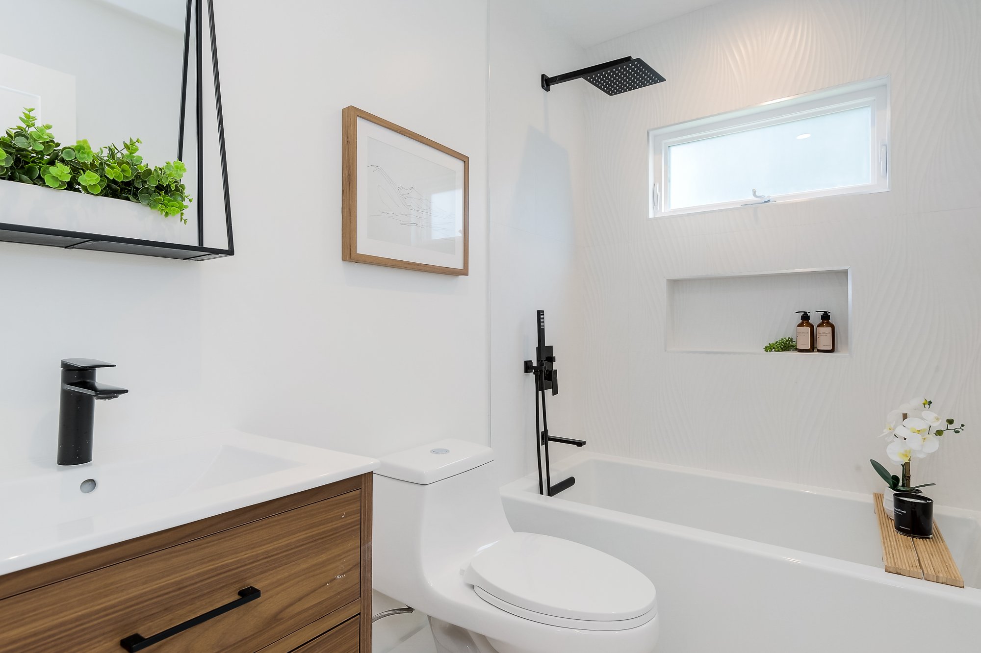 After: Primary bath — Hoarder Home, San Bruno CA